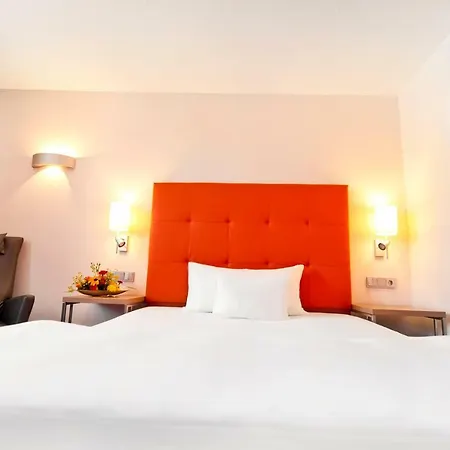 Hotel Raab 3*